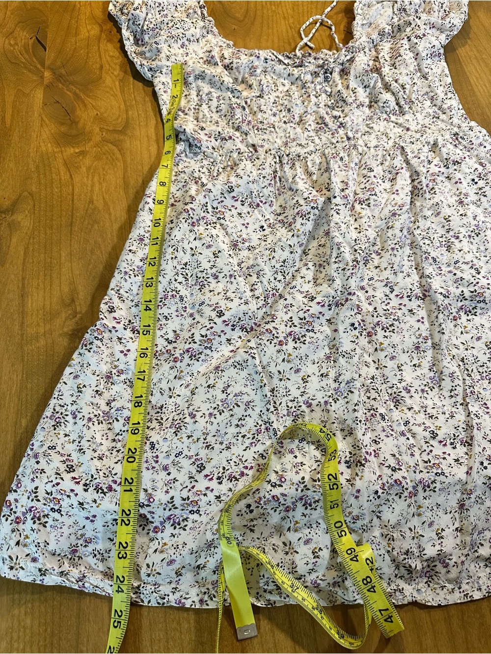 J.Crew Floral Puff Sleeve Smocked Mini Dress Ivory Purple Size 12 - Picture 7 of 11
